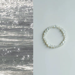 OZ Dorothy Series WH1008 White Moonstone Crystal Bracelet with Light Bulb-like Luster