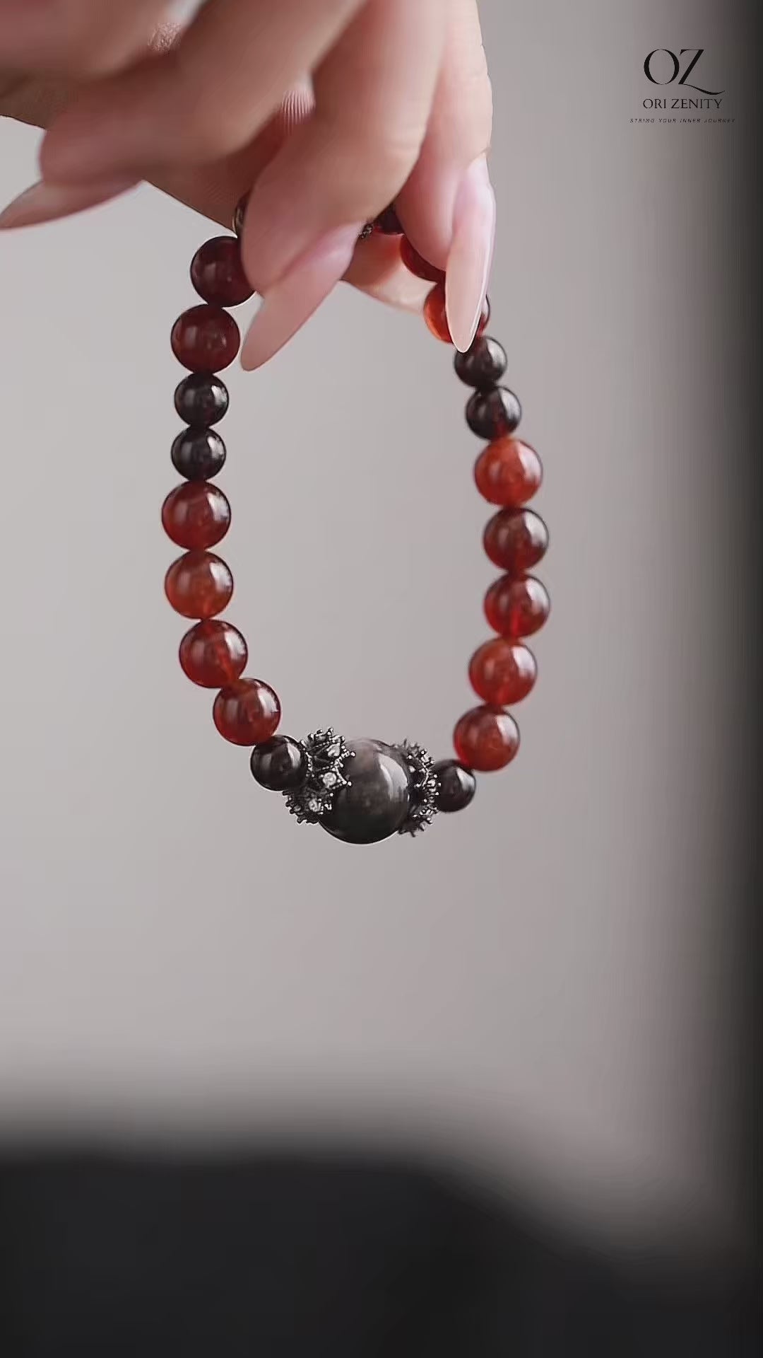 OZ Himalaya Series RD1002 Elegant Mandarin Garnet & Spessartite Garnet Bracelet - Silver Sheen Obsidian Accent