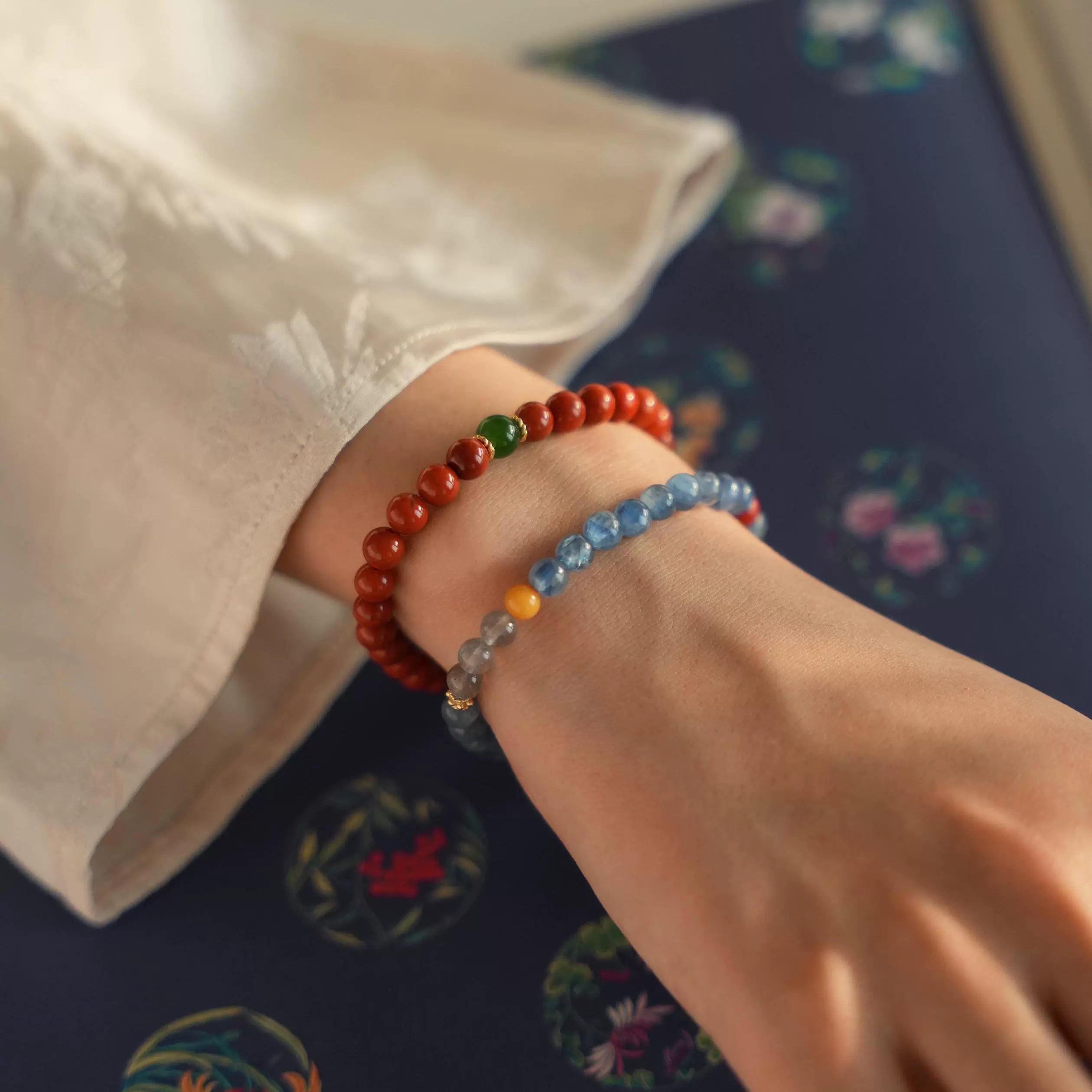 OZ Dunhuang Series BU1002 Aquamarine, Amber, Chinese Eaglewood, South Red Agate Multi-Gem Bracelet